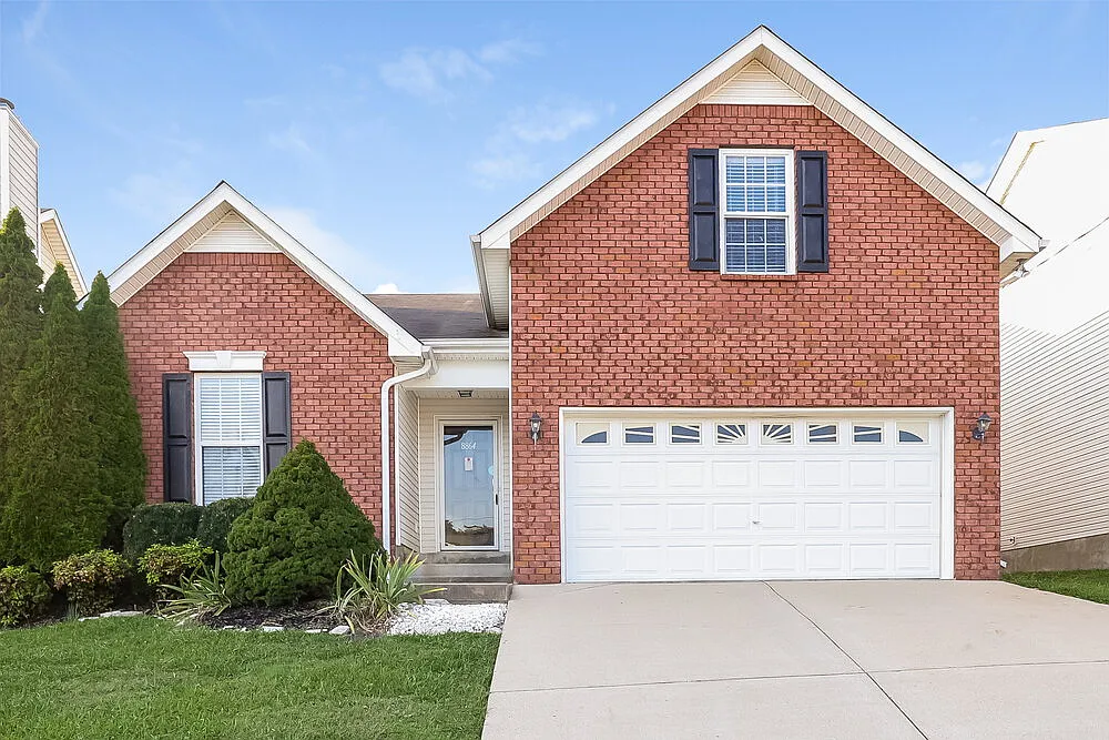 3 bed, 2.0 bath, 1652 sqft, $2,285 — Photo 1