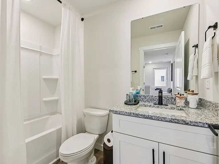 900 Ac Little Dr — Photo 18