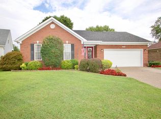 12533 Hedgeapple Way, Louisville, KY 40272