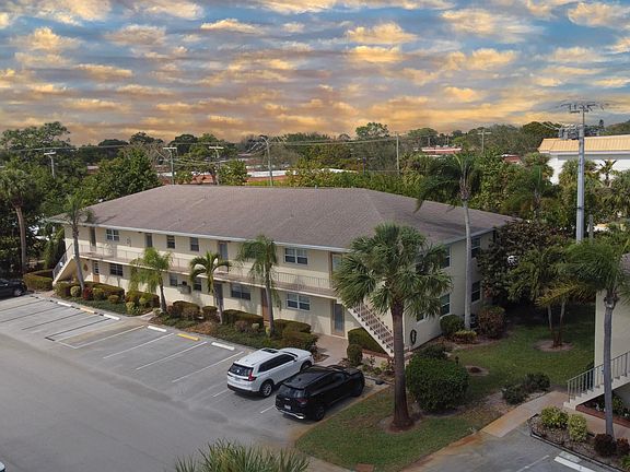 4th image of 2950 SE Ocean Boulevard #130-4