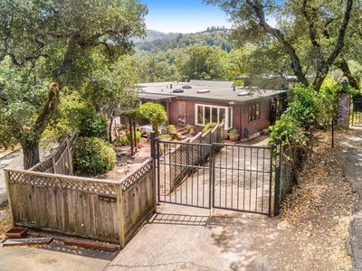 17 Oak Road, Fairfax, CA, 94930