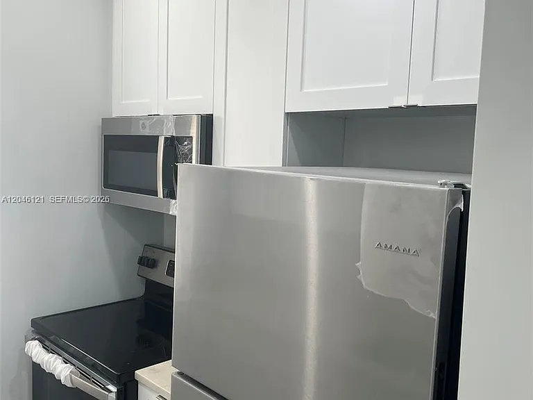 1450 SW 4th St #2 — Photo 7