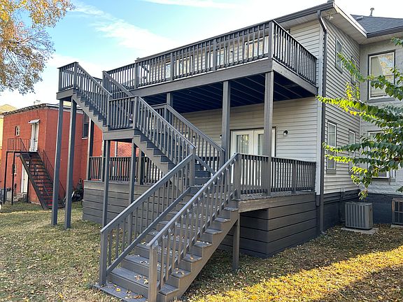 3rd image of 1019 15th Ave S