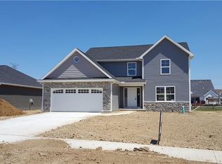 445 Lackawanna Ave, Oregon, OH 43616