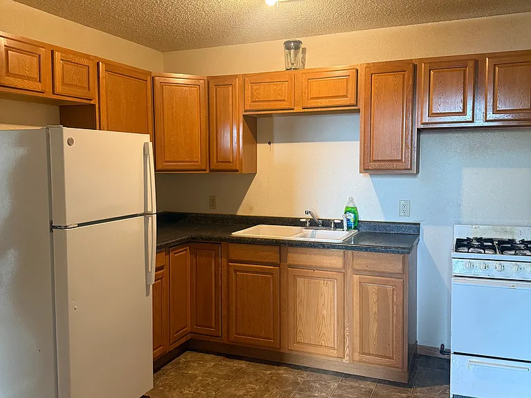 1422 Tower Ave #2 — Photo 5