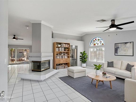 3rd image of 8684 Jasper Wood St