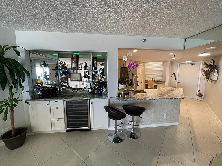 9650 S Ocean Dr #809 — Photo 25