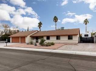 6711 Wild Horse Rd, Las Vegas, NV 89108