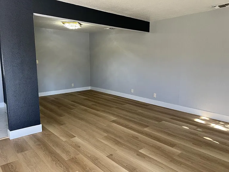 1792 Chester Dr — Photo 15