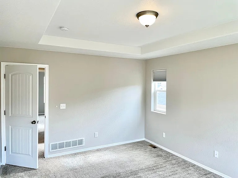 5758 Griffin Dr — Photo 29