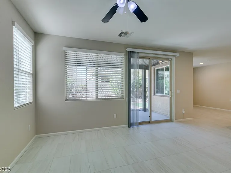 2549 Sable Ridge St — Photo 15