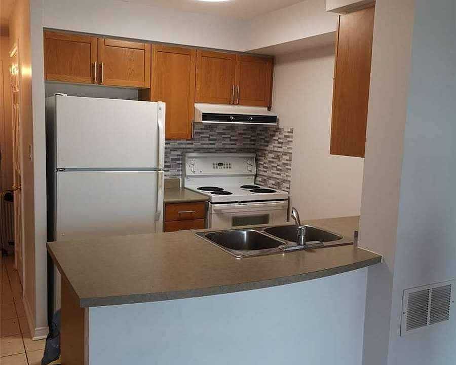 2nd image of 51 Baffin Ct #301