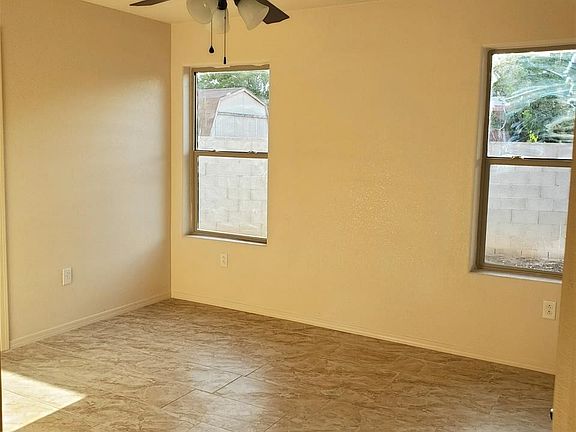 5th image of 1032 N Escondido St