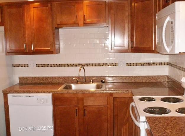 2nd image of 82 Crescent St APT 32B