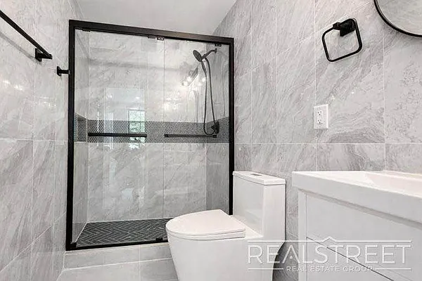 Rented by Real Street Inc | media 1
