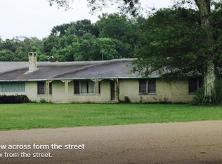 802 Bon Ami St, Deridder, LA 70634