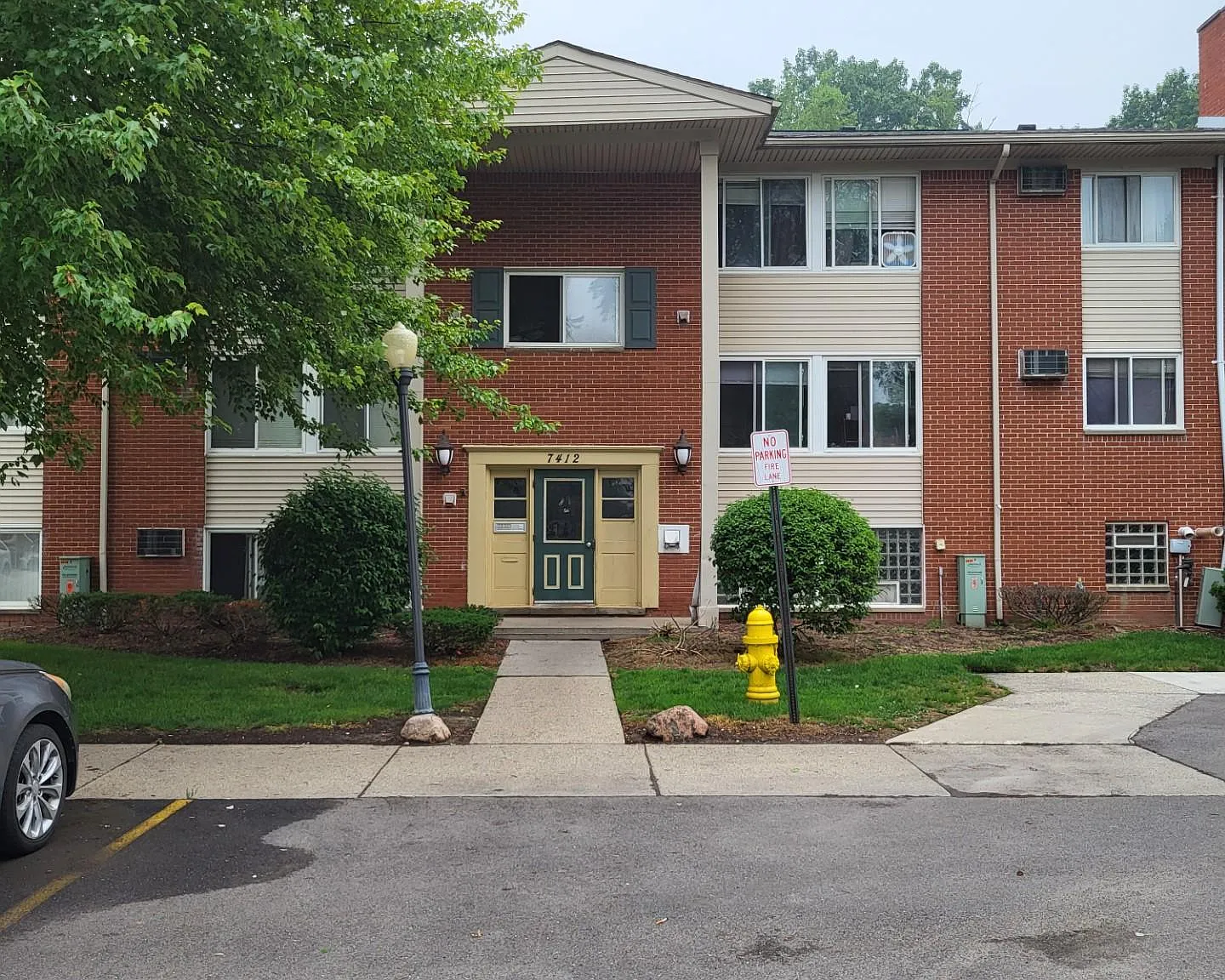 1 bed, 764 sqft, $1,050 — Photo 3