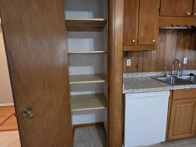 5386 Franklin Rd — Photo 5