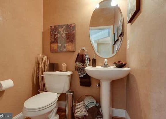 2nd image of 2613 Tarleton Corner Dr