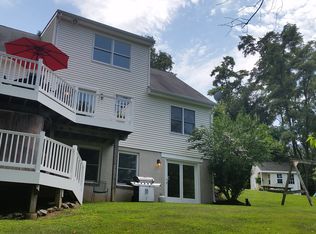 1220 Cape Sable Dr, Westminster, MD 21158