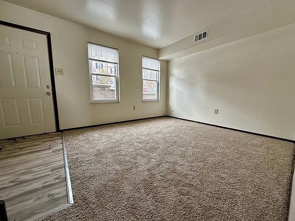 3rd image of 800 Bellwood Dr #0