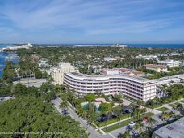 315 S Lake Dr #Penthouse D, Palm Beach, FL 33480