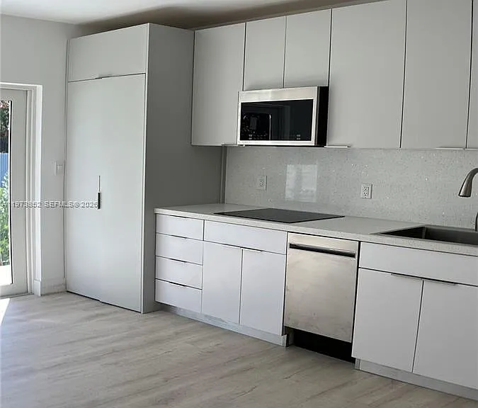 2800 SW 25th St #1 — Photo 12
