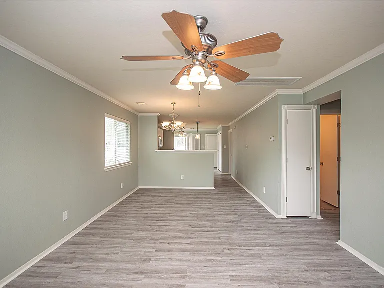 21030 Aldens Oak — Photo 4