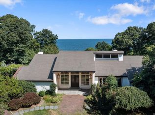 25 Harbor Beach Rd, Miller Place, NY 11764