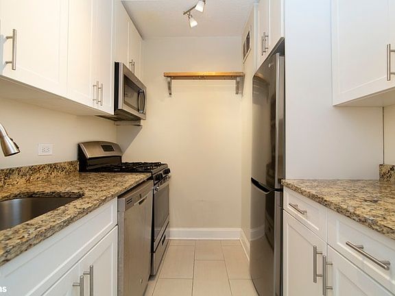 4th image of 301 E 87th St APT 11C