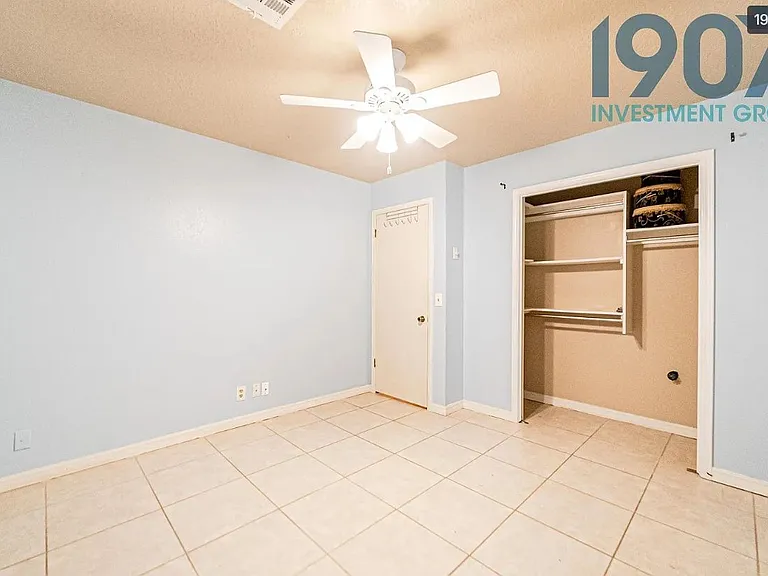 4405 Manchester Ct — Photo 19