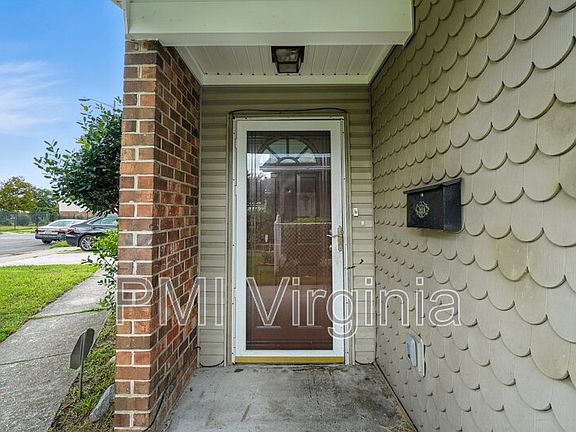 3rd image of 1076 Dubose Dr