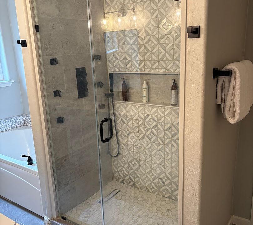 1st image of 64633 E Sandy River Ln