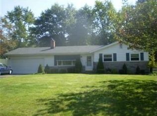 3453 Sandalwood Ct, Youngstown, OH