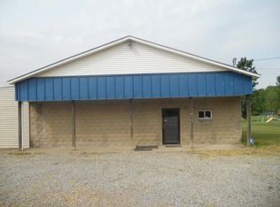 1192 Flatwoods Rd, Vanderbilt, PA 15486