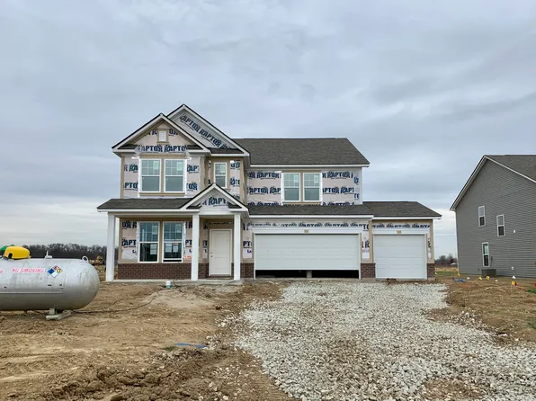 393 N Bur Oak Dr, Mooresville, IN 46158