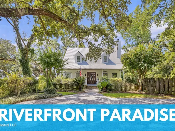 10330 Shorecrest Rd, Biloxi, MS 39532