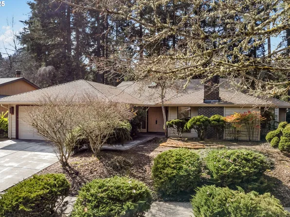 7075 SW Tierra Del Mar Dr, Beaverton, OR 97007