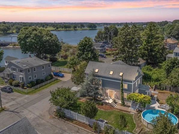 16 Crescent Ave, Beverly, MA 01915