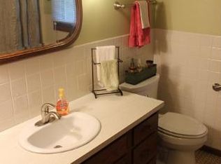 656 13th Ave NW, New Brighton, MN 55112