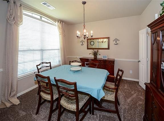 4th image of 5029 Birchwood Dr