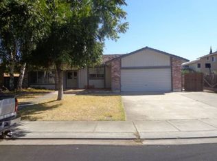 1490 Kimball Pl, Manteca, CA 95336