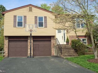 39 Hershey Ct, Newtown, PA 18940