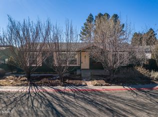 1863 W Shellie Dr, Flagstaff, AZ 86001