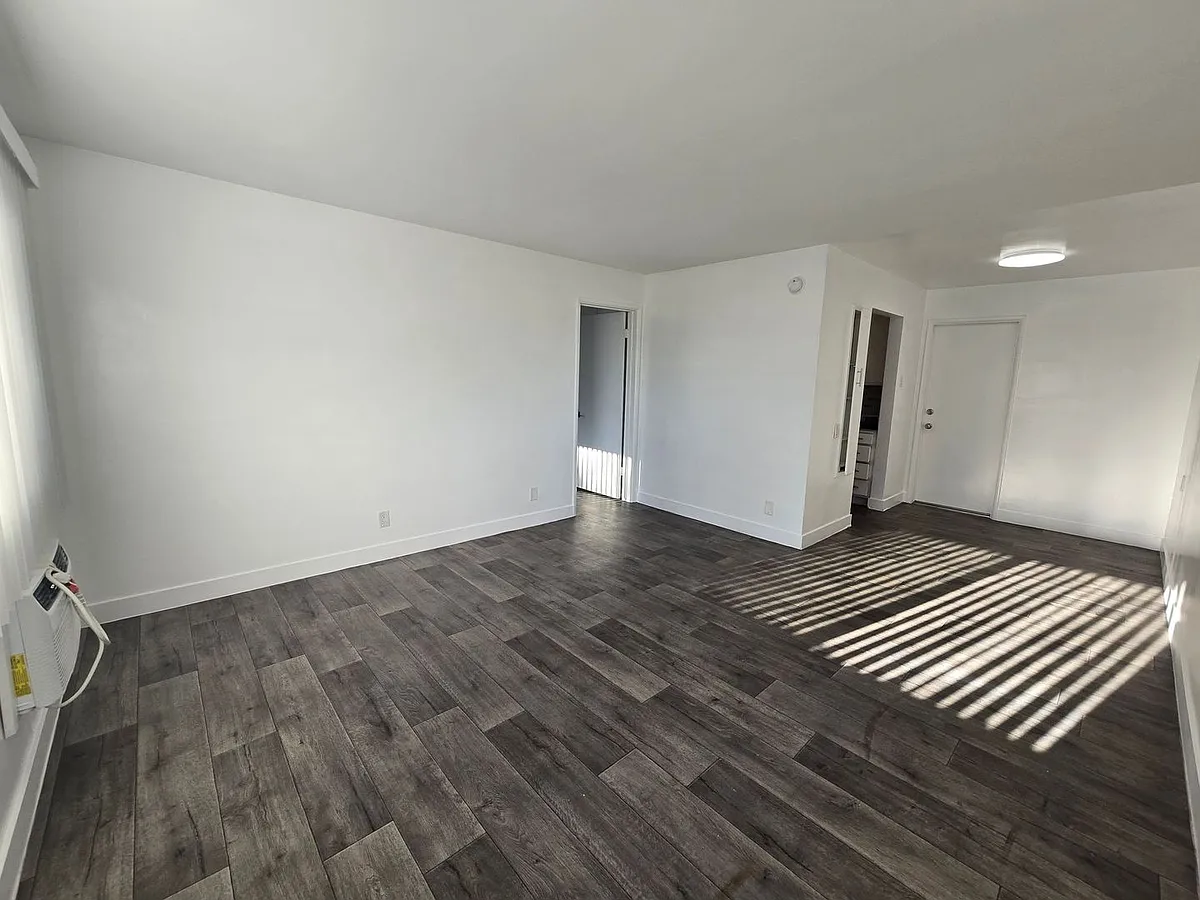 Building Photo - 119 N 14th St
