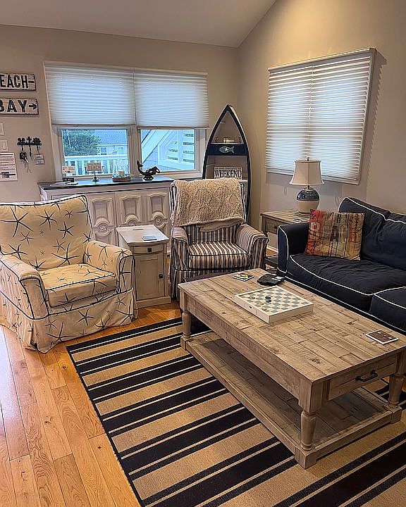 279 N 11th St, Surf City, NJ 08008 | Zillow