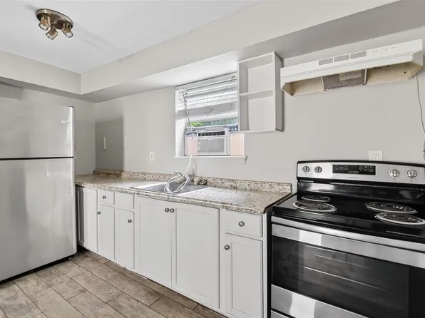6832 Avenue I, Houston, TX 77011