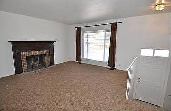 3rd image of 1871 Condie Dr