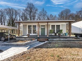 403 Stroupe St, Mount Holly, NC 28120