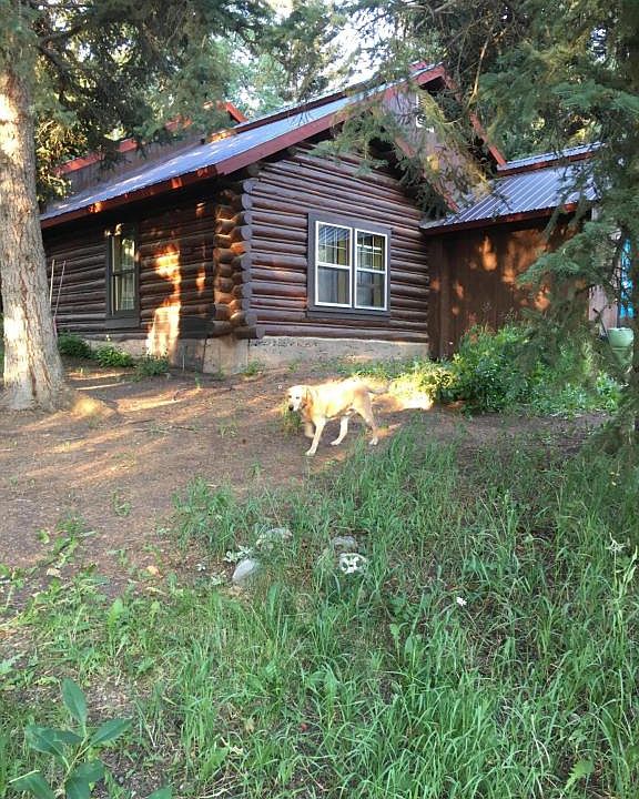 1st image of 230 Pine Dr